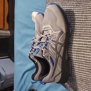 Asics GEL-VENTURE Men's Trail Running Shoes, Size 12, Like New